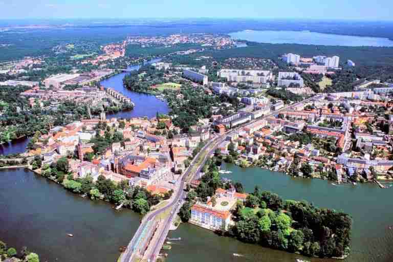 Bootstour Berlin Altstadt Köpenick Spree Müggelsee Bootsverleih Berlinrichtershorn Bootsjunge Bootstour Berlin Altstadt Köpenick Spree Müggelsee